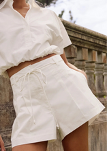 Load image into Gallery viewer, Marie Oliver Lander Short - Optic