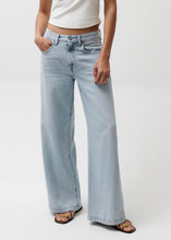 Load image into Gallery viewer, Pistola Jadyn Low Slung Palazzo Jean - Chateau