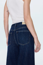 Load image into Gallery viewer, Pistola Kacey Mid Rise Cuffed Straight Jean - Cultivate