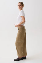 Load image into Gallery viewer, Pistola Honor Utility Cord Cargo - Camel