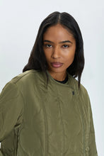 Load image into Gallery viewer, Pistola Elva Quilted Jacket - Admiral