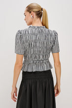 Load image into Gallery viewer, Rails Portia Top - Ash Seersucker