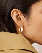 Load image into Gallery viewer, Jenny Bird Puffy U-Link Earrings - 2 Colors