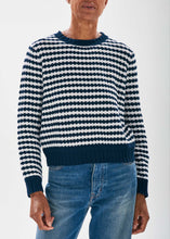 Load image into Gallery viewer, Jumper 1234 Shell Stripe Crew - Navy/White