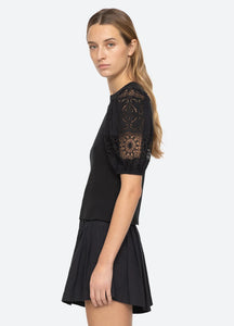 Sea Dahlia Top - Black