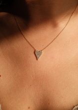 Load image into Gallery viewer, FYB Ulla Heart Necklace - 2 Colors