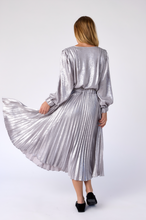 Load image into Gallery viewer, Crosby by Mollie Burch Daisy Skirt - Tinsel