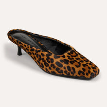 Load image into Gallery viewer, Yosi Samra Tribeca Mule Heel - Leopard Calf Hair