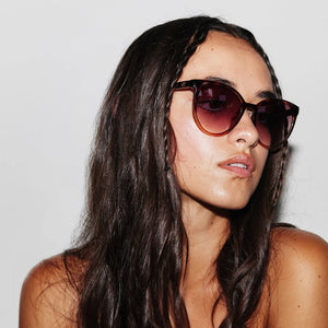 Le Specs Armada - Tort Grad