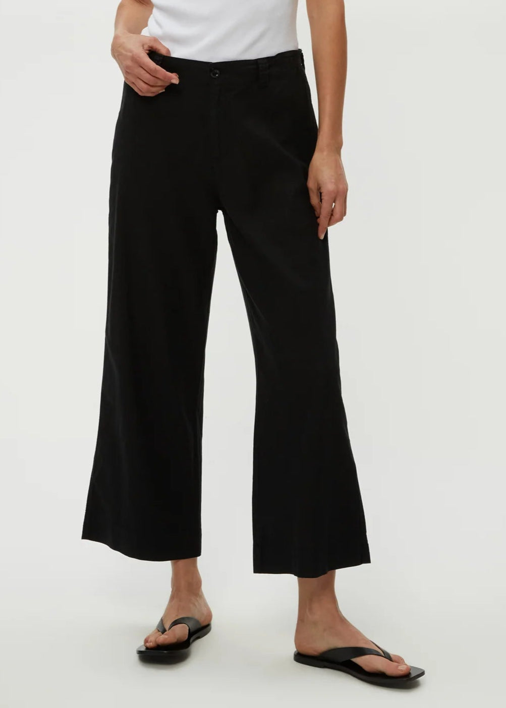Michael Stars Geraldine Cropped Straight Leg Pant - Black