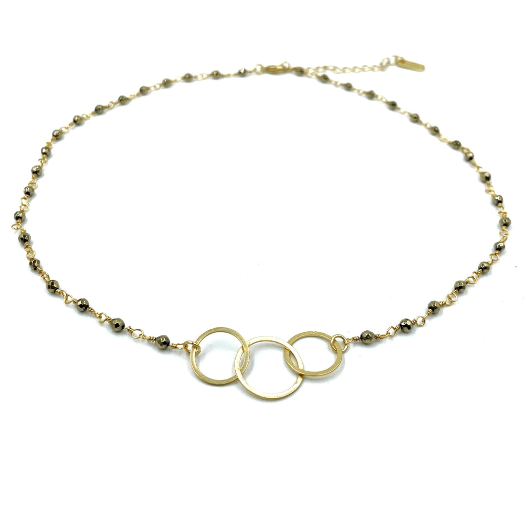 erin gray 3 Hoops On Pyrite Short Necklace