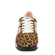 Load image into Gallery viewer, Back 70 Barkley Jogger - Leopard Camel White