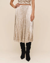 Load image into Gallery viewer, Bella Dahl Clean Waist Pleated Skirt - Mocha Softee