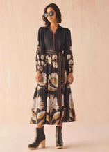 Load image into Gallery viewer, Omika Emery Maxi - Mattia Obsidian