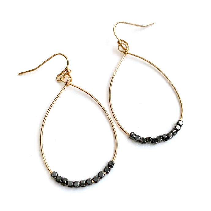 erin gray Aster Beaded Earring - Hematite