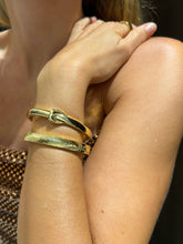 Load image into Gallery viewer, Native Gem Sunray Bangle - Gold