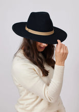 Load image into Gallery viewer, Hat Attack Grace - Black