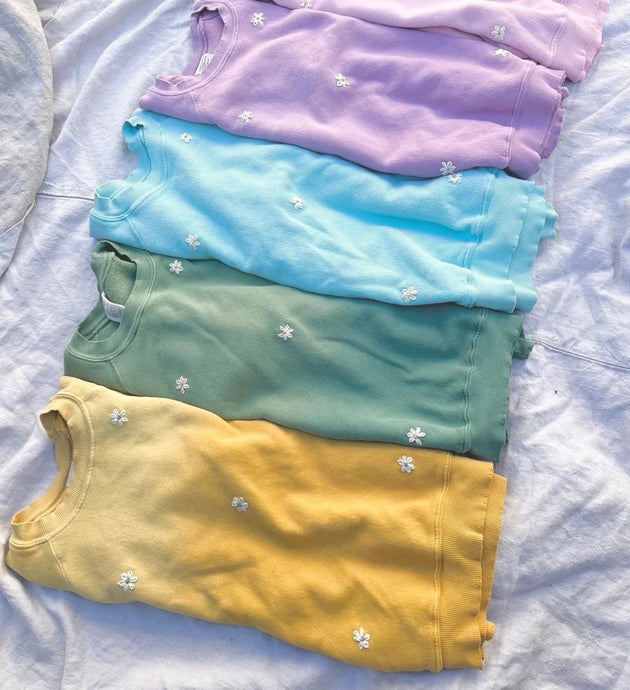 I Stole My Boyfriend's Shirt Mini Daisy Sweatshirt - 5 Colors