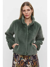 Load image into Gallery viewer, Velvet Sheena Faux Fur Jacket - 2 Colors