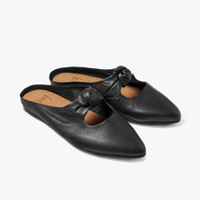Load image into Gallery viewer, Beek Noddy Leather Ballet Mule- Black