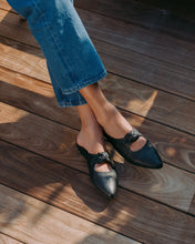 Load image into Gallery viewer, Beek Noddy Leather Ballet Mule- Black