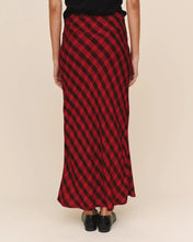 Load image into Gallery viewer, Bella Dahl Side Slit Bias Maxi Skirt - Red &amp; Black Check