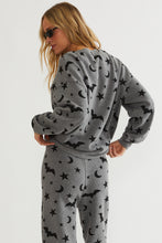 Load image into Gallery viewer, Beach Riot Devyn Sweatshirt - Halloween Night