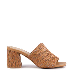 Seychelles Adapt Sandal - Tan Raffia